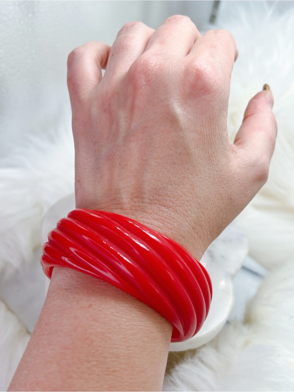 Vintage red cherry Bakelite chunky bangle bracelet 7” fit